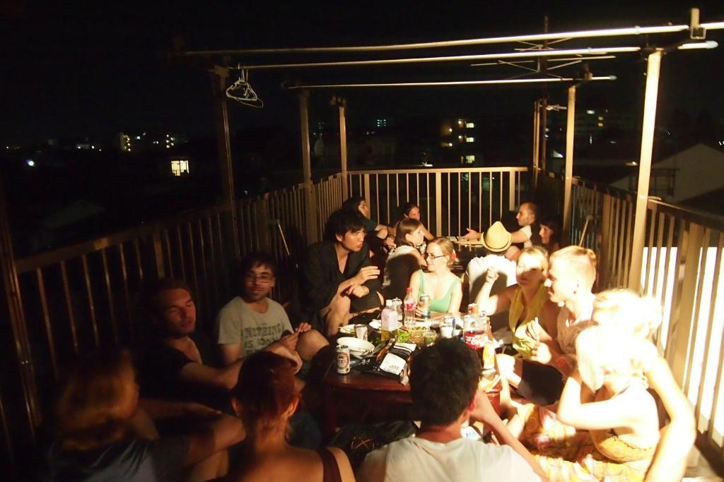 Guest House Chikyugo - The Earth Ship Kyoto Buitenkant foto